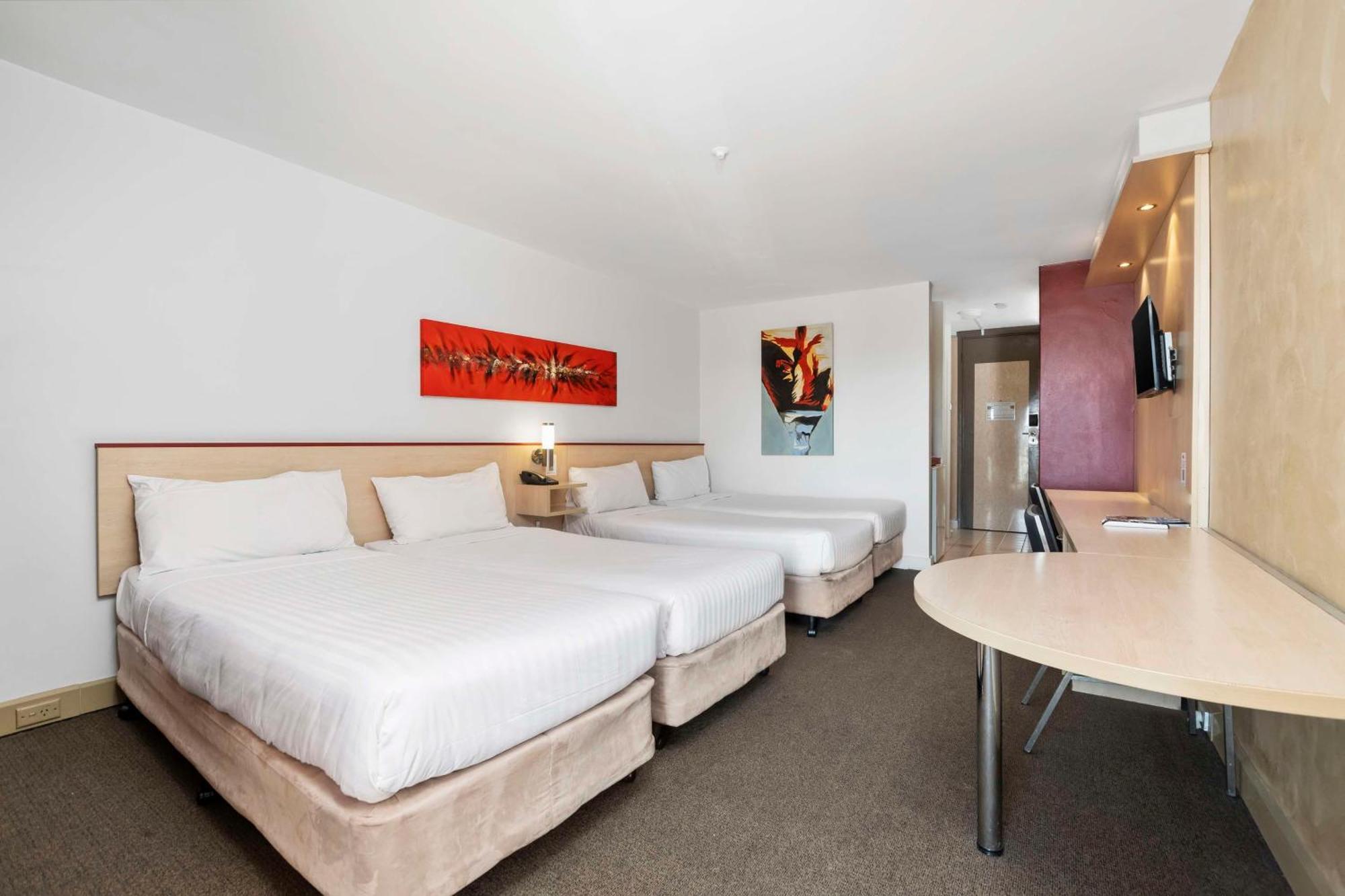Metro Hotel Перт Екстер'єр фото