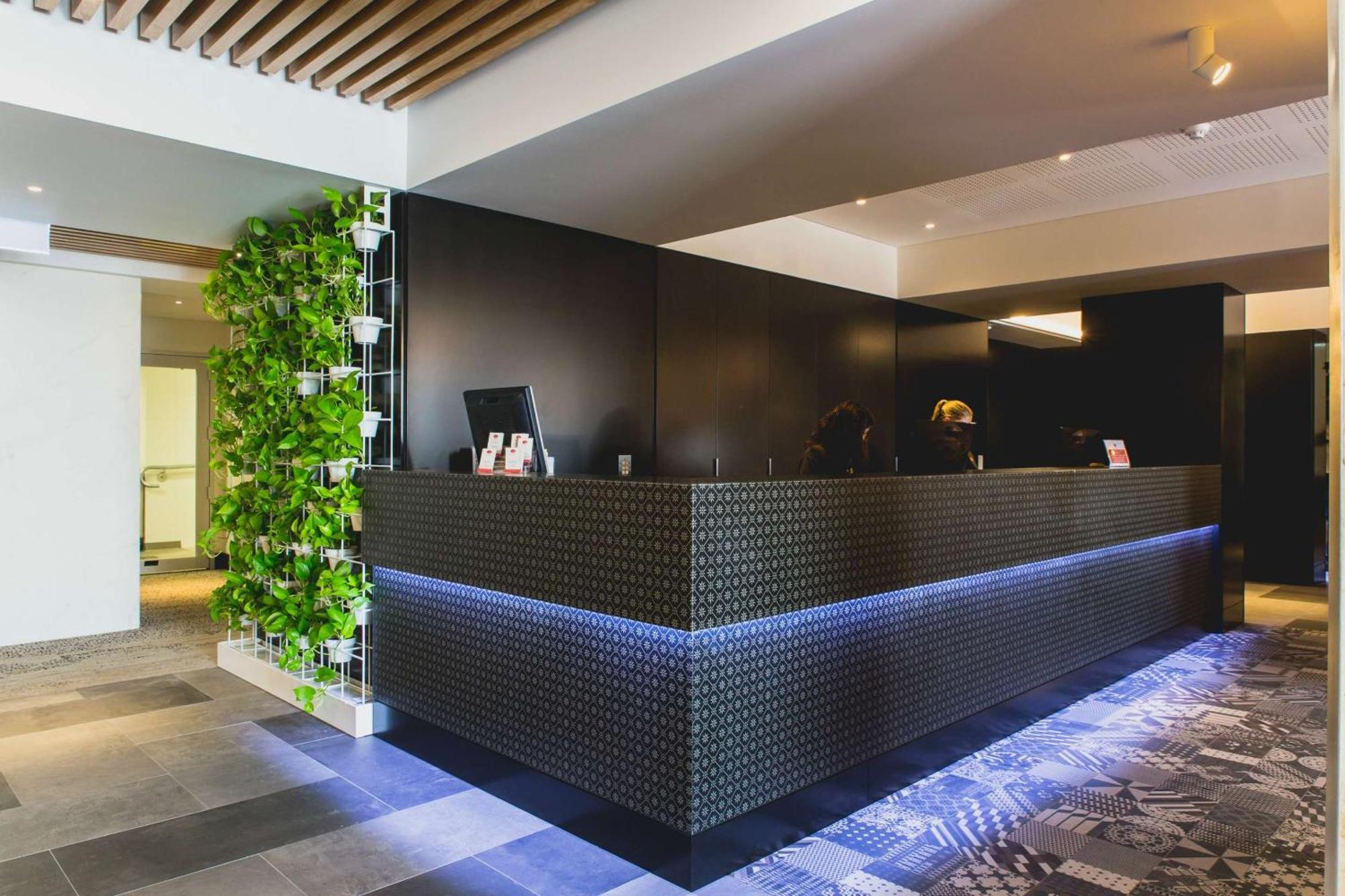 Metro Hotel Перт Екстер'єр фото